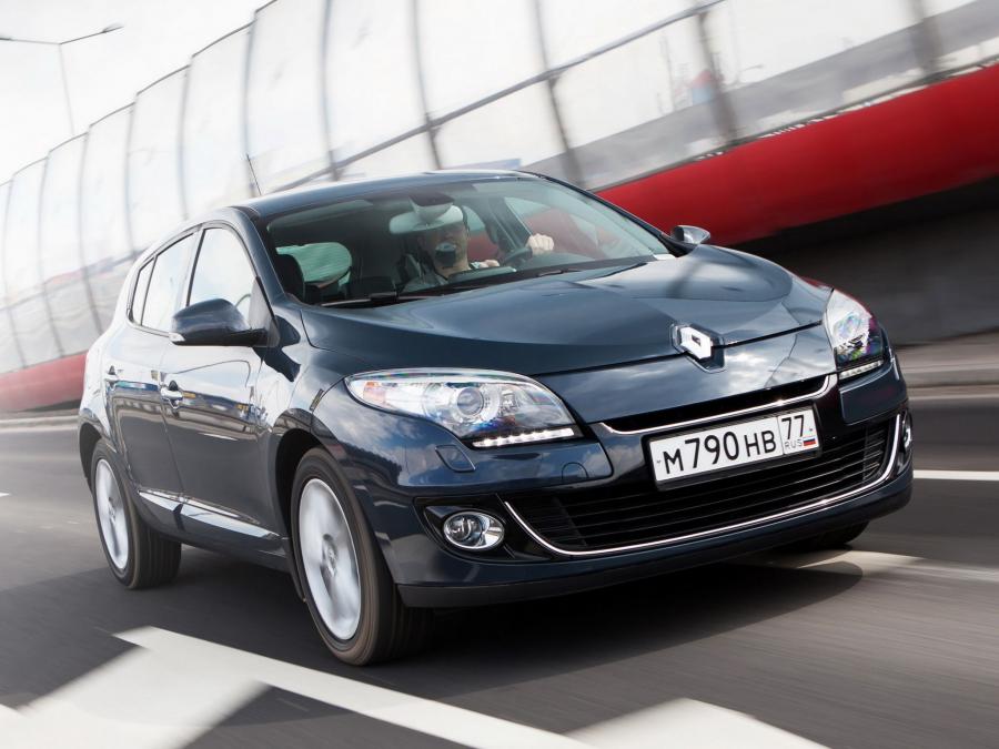  Renault Megane 2012 года  (фото 17 из 24)